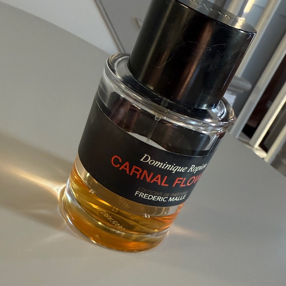 Frederic Malle Carnal Flower - Black and Gold Elegance